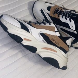 Steve Madden shoes